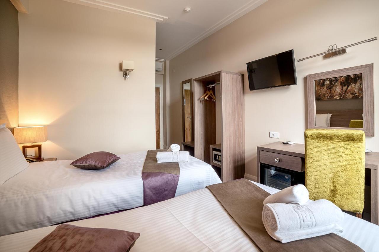 The Frontier Hotel Siret Buitenkant foto