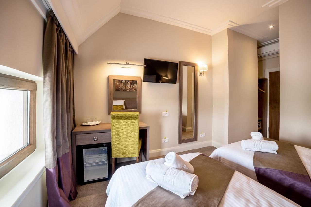 The Frontier Hotel Siret Buitenkant foto